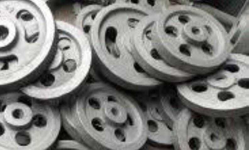 Castor Wheel - Cast Iron, 150mm Diameter, 50mm Width, 25mm Bore Diameter | 100kg Load Capacity For Industrial Equipment & Material Handling