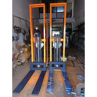 Semi Battery Operated Stacker - Attributes: Durable