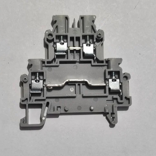 24 A Polyamide Terminal Block