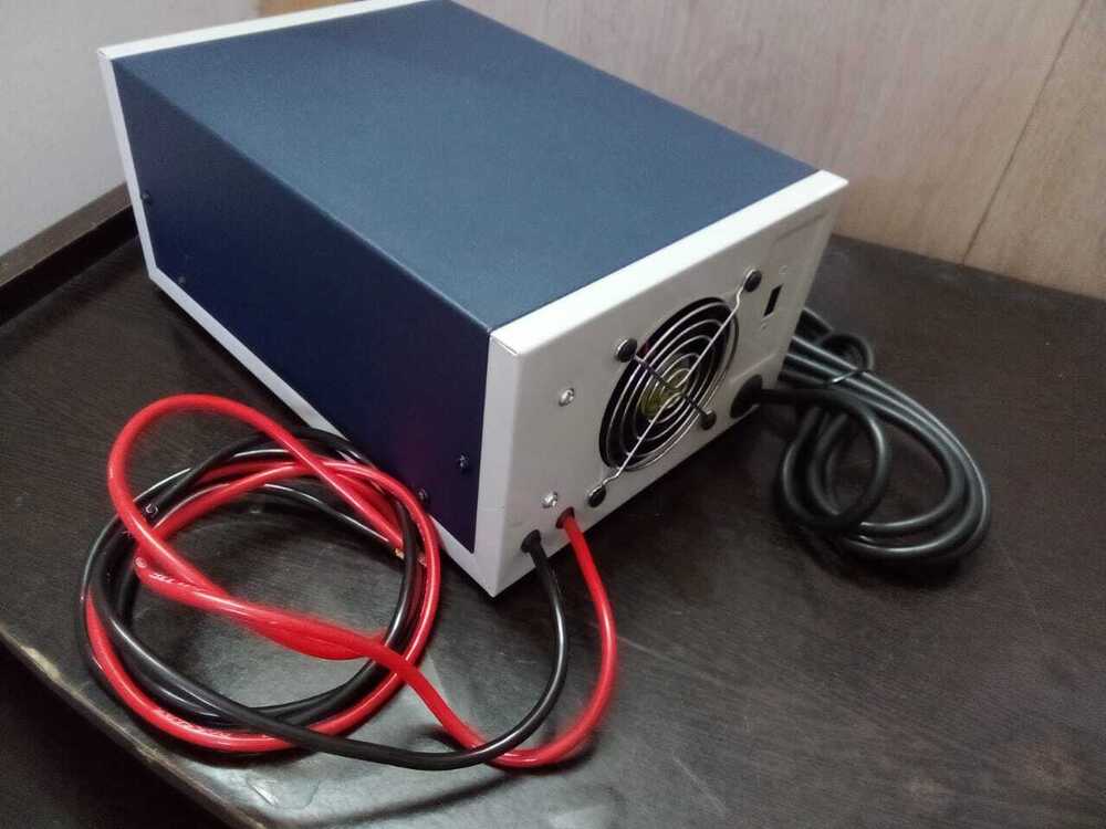 comac ABILA 50E SCRUBBER BATTERY CHARGER