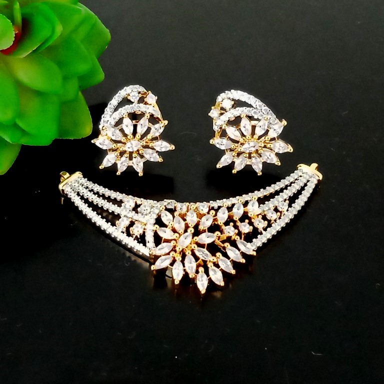 Cubic Zirconia Mangalsutra Set - Crafted From Exquisite Zirconia, Elegant 20-inch Length , Timeless Design Incorporating Traditional Indian Artistry