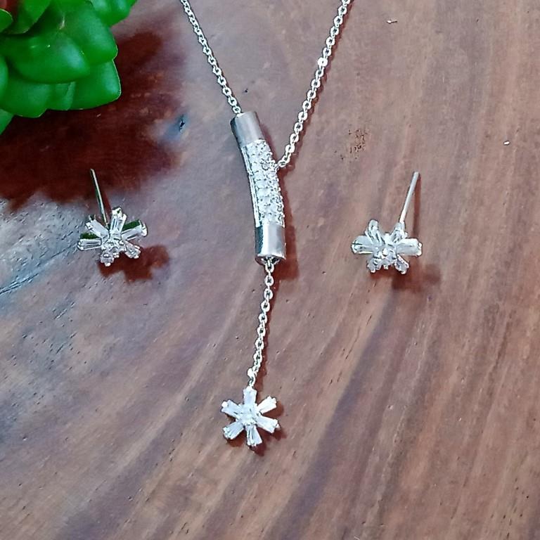 Cz Pendants Set