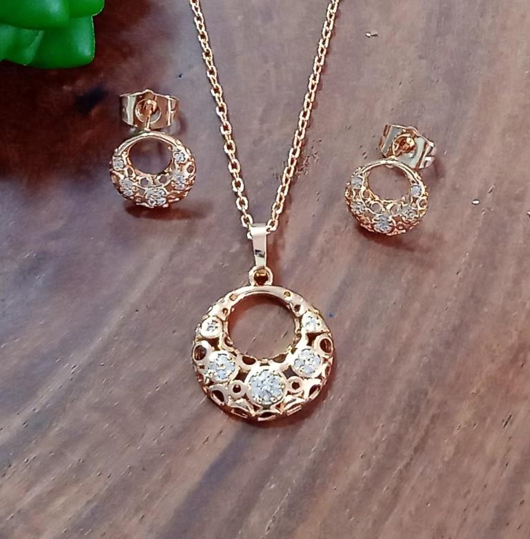 Cz Pendants Set