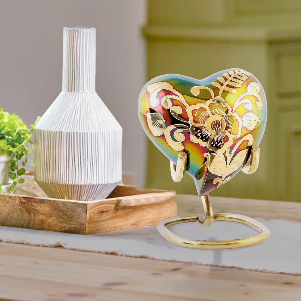 Hand Engraved Brass Heart Keepsake Cremation Urn Small Urn Funeral Urns Supplies