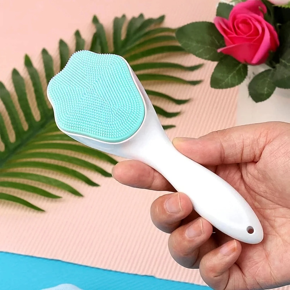 Silicone Face Scrubber Brush - Color: Multi