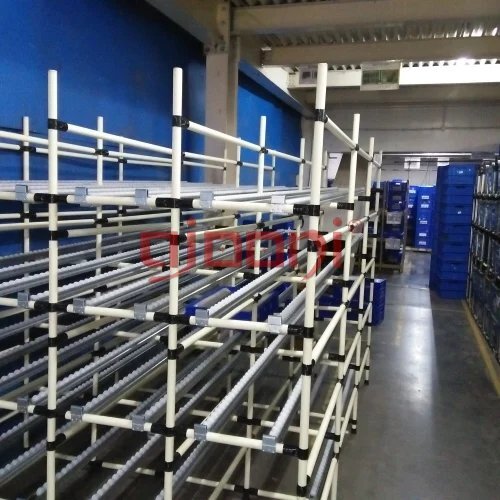 Roll Out Pipe Storage Rack - Color: White