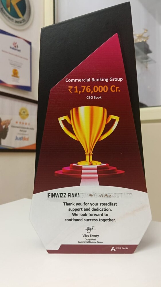 5222 A Wooden Trophies - High-Quality Wooden, 5-10 Inch Durable, Brown Color, Customized Logo, Round Shape | Ideal for Corporate Recognition Events