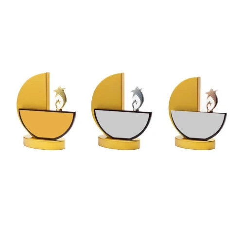 5249 Wooden Metal Trophies - Shape: Round