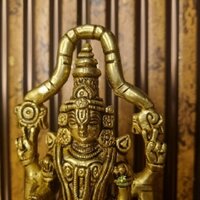 Lord Bala Ji Brass Religious Showpiece with Fine carving| Tirupati Balaji| Home Dcor| Temple Dcor