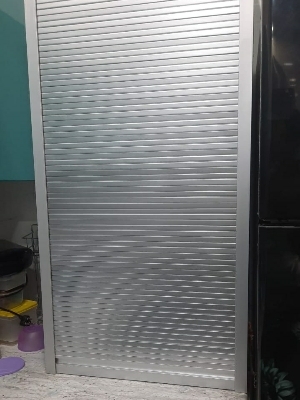 Rolling shutter