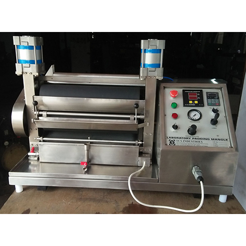 Laboratory Vertical Padding Mangle Machine - Material: Metal