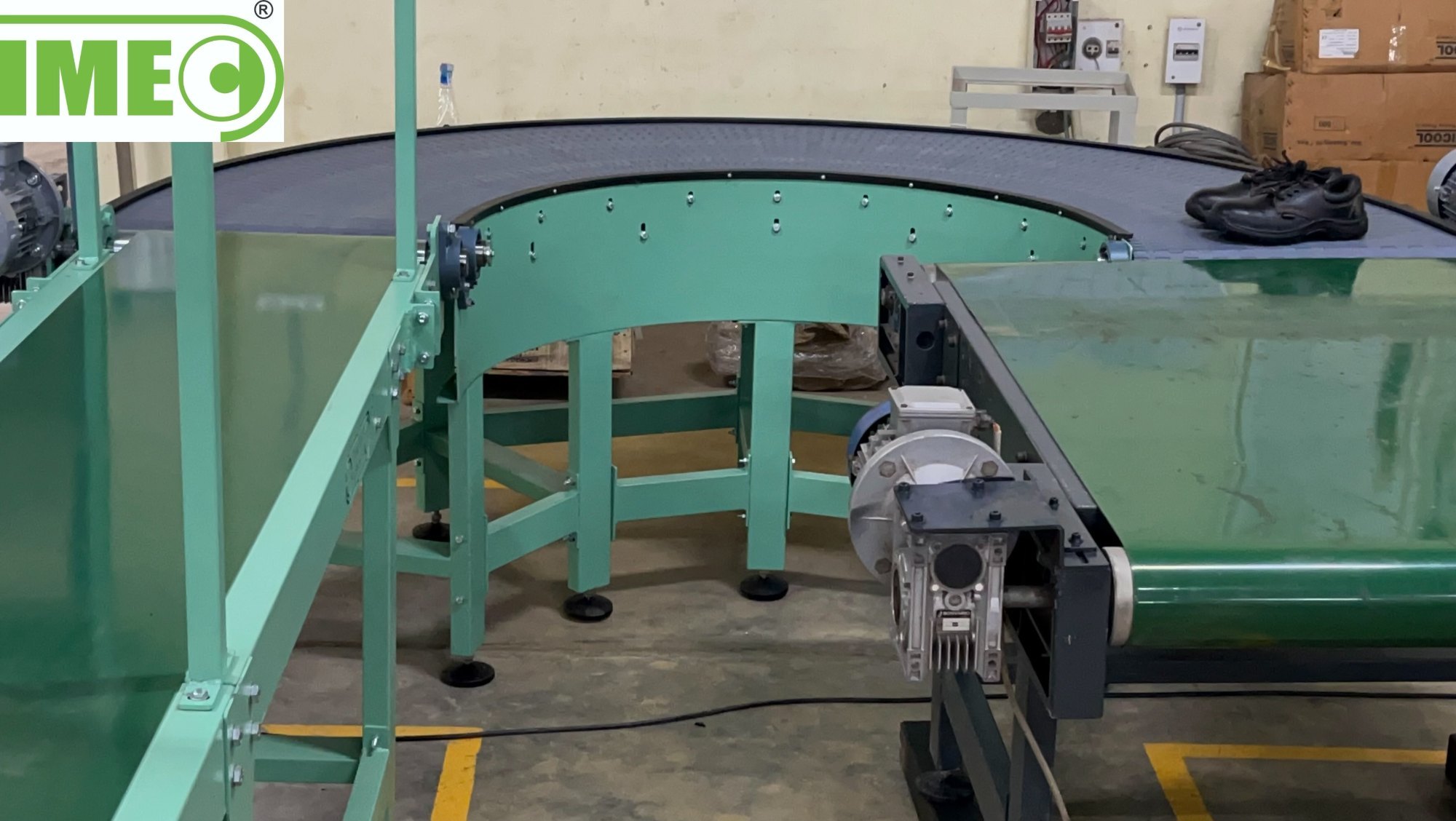 Curve 180 Degree Power Turn Modulr Belt Conveyor