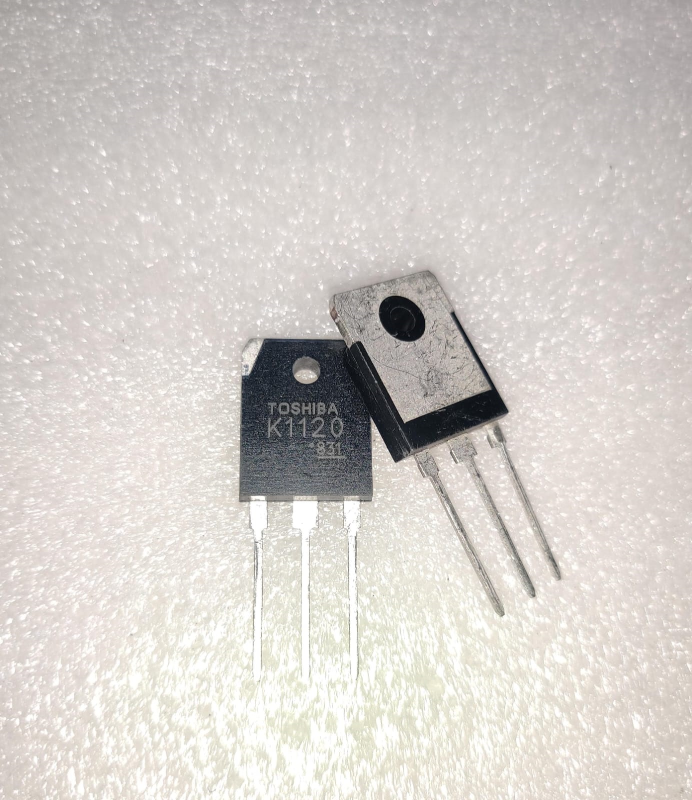 K1120 Electrical Mosfet - Color: Black