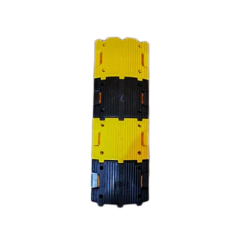 350x250x50mm Plastic Speed Breaker