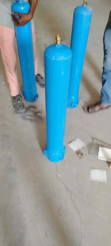 Air Compressor Filter - Aluminium, Various Sizes Available, Grey/black/blue Color, 1.5kg Weight, Working Pressure Of 90c - Moisture Removal & Filtration Efficiency