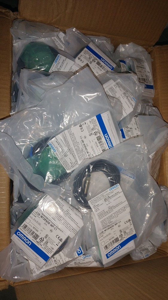 OMRON PROXIMITY SENSOR,E2B-M12KN08-WP-C1 2M
