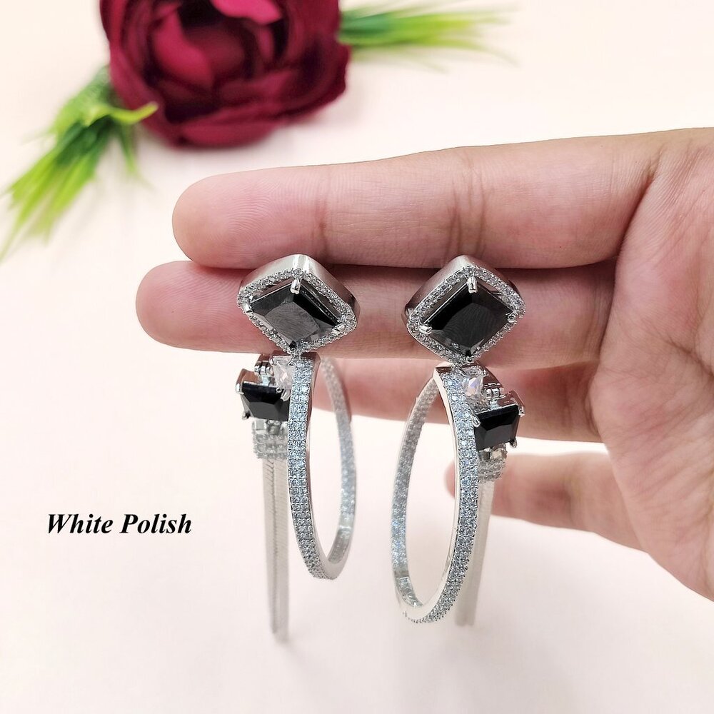 Stunning Shiny Ad Earring - Gender: Women