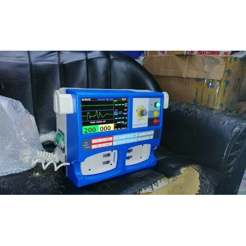 Defibrillator With Ecg Nd Printer - Material: Plastic