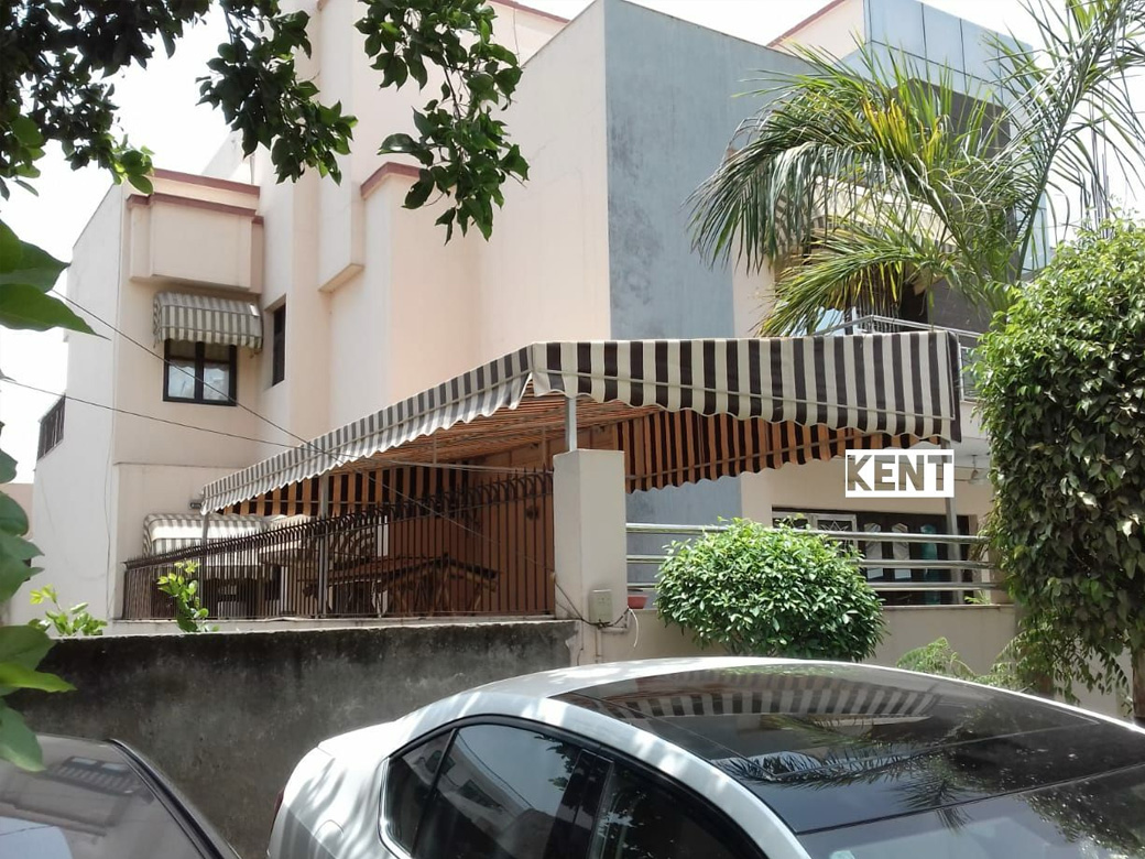 Outdoor Fixed Awning - Mild Steel Frame, Green Color, White Polished Finish | Waterproof, Uv Protected, Manual Operation, Ideal For High Rise Buildings