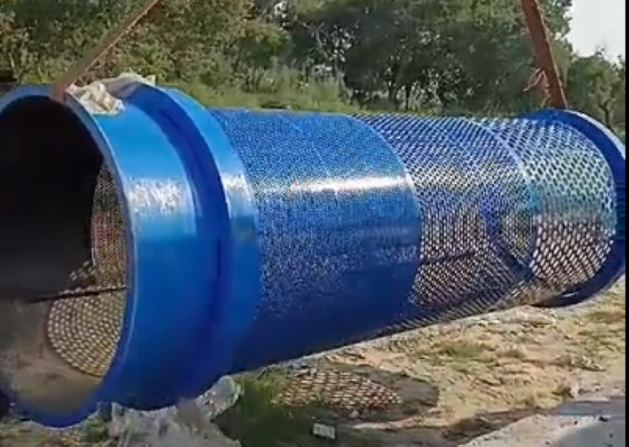 Trommel Screen Machine - Capacity: 100 Ton/day