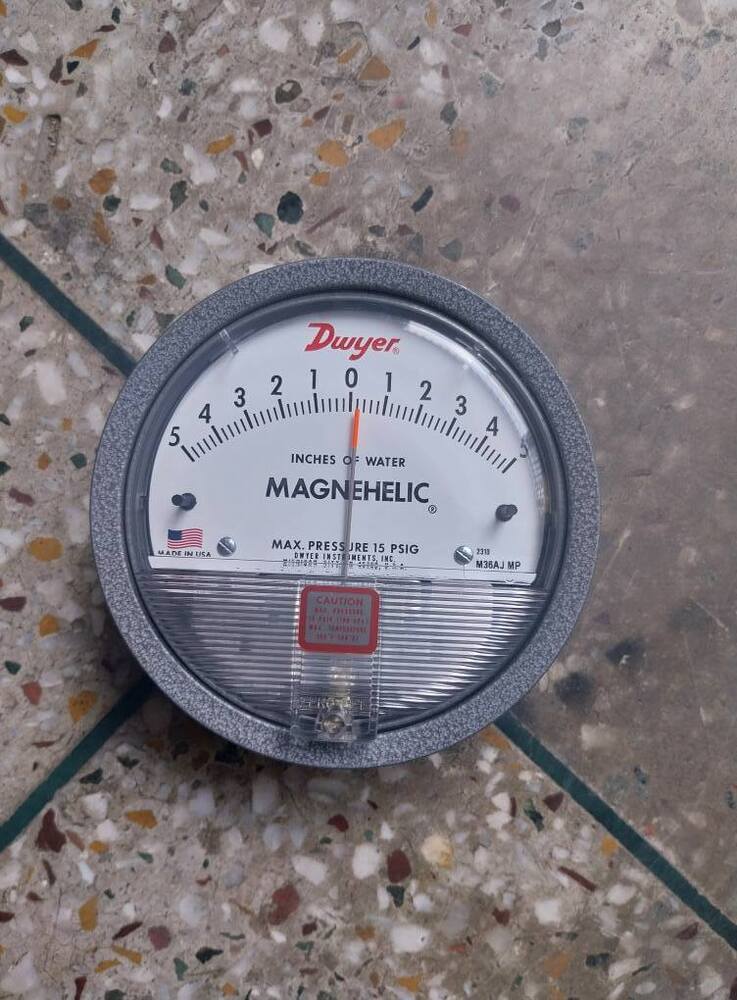 DWYER OMEGA Differential Pressure Gauge From Kablana Industrial Area Jhajiar Haryana