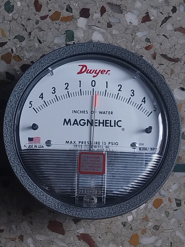 Dwyer Omega Differential Pressure Gauge From Kablana Industrial Area Jhajiar Haryana - Accuracy: A 2% (-Ha Model A 1) Of Fs (A 3% (-Ha A 1.5%) On -0