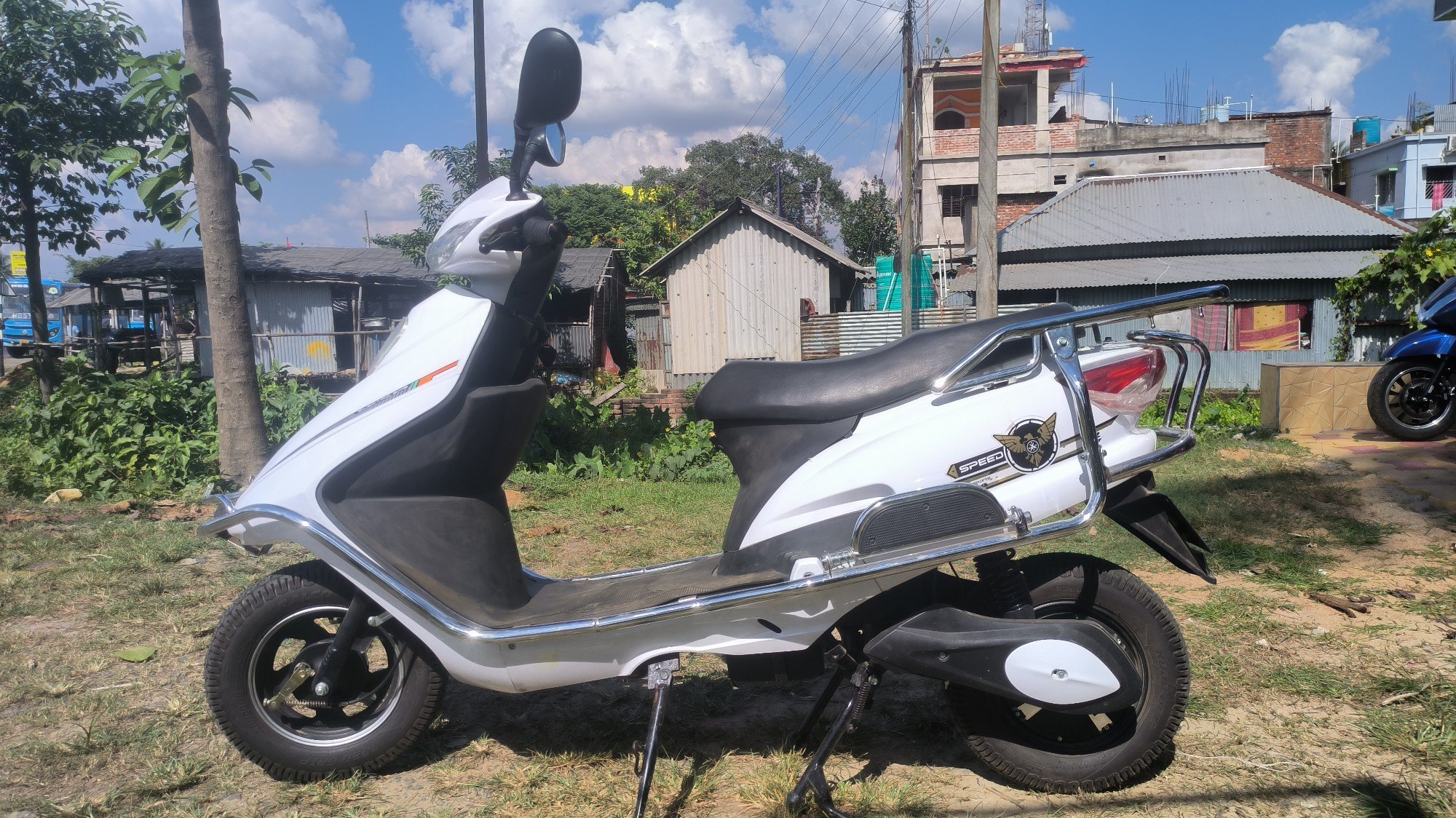 Mudit Ridh Max - 48v 30ah Li-ion Battery, 70-90 Km Range | Electric Scooter For 2 Persons, Bldc Motor, Usb Charging Port, Reverse Button