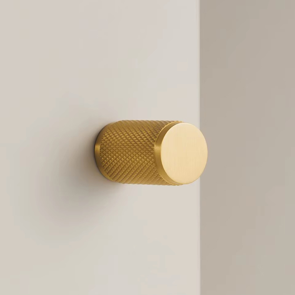 Phantom A Flat Cylindrical Knurled Knobs In Matte Gold And Matte Black A Best For Kitchen Cabinet Handle, Drawer Pulls, Wardrobe Pulls - Material: Metal