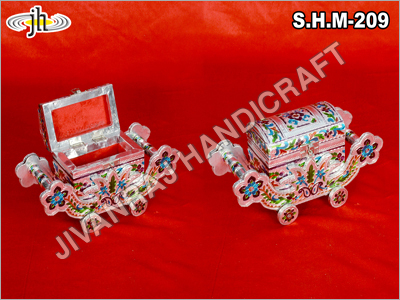 राजवाड़ी चॉकलेट बॉक्स