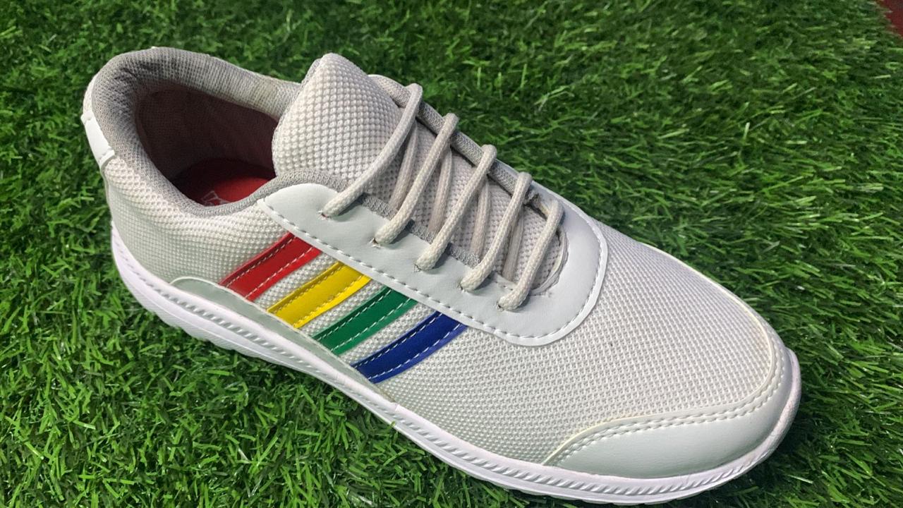 DERBY WHITE SCHOOL SHOES