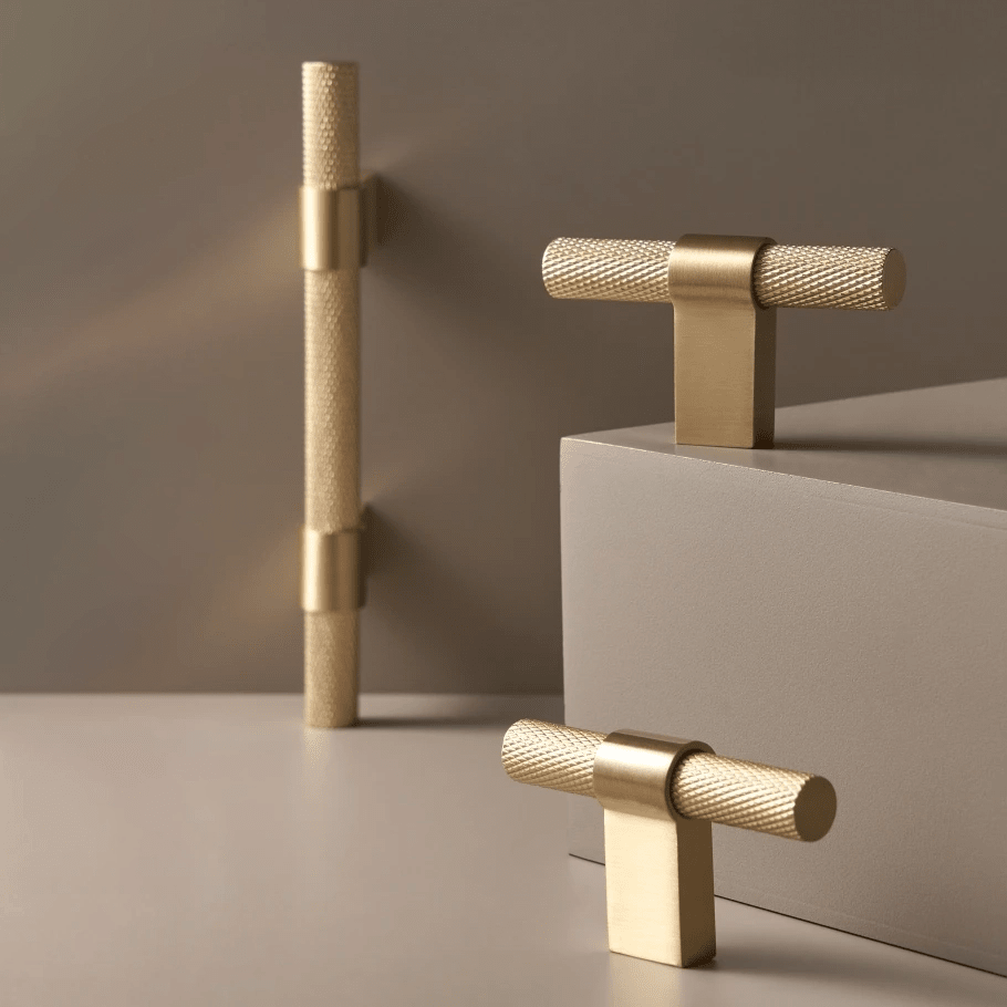 Alpha Knurled Appliance Pull | Sliding Door Handle | Barn Door Handle | Glass Door Handle | Refrigerator Handle | Kitchen Handle | Dishwasher Handle - Color: Matte Gold