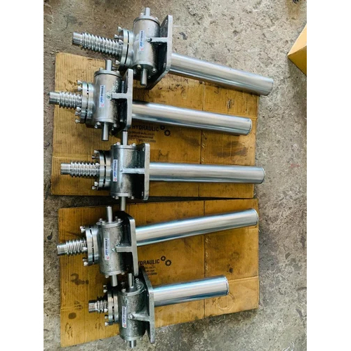 SS 304 Machine Screw Jack