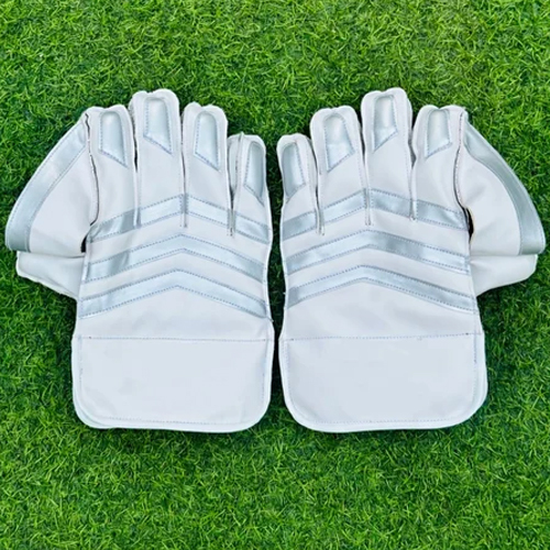 Sixhitters Club Wicket Keeping Gloves - Age Group: Adults