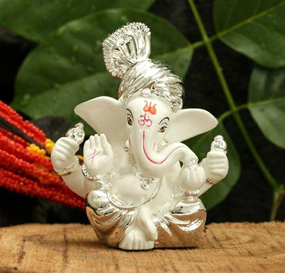 Ganesha Statues With Pagri - Finishing: Silver