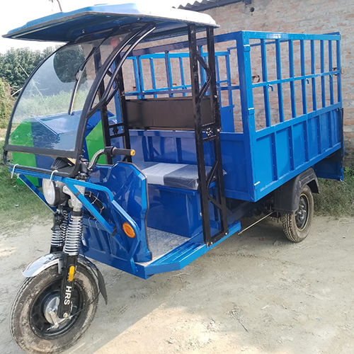 Battery Operated E Rickshaw - Battery Life: 6 Hours Hours