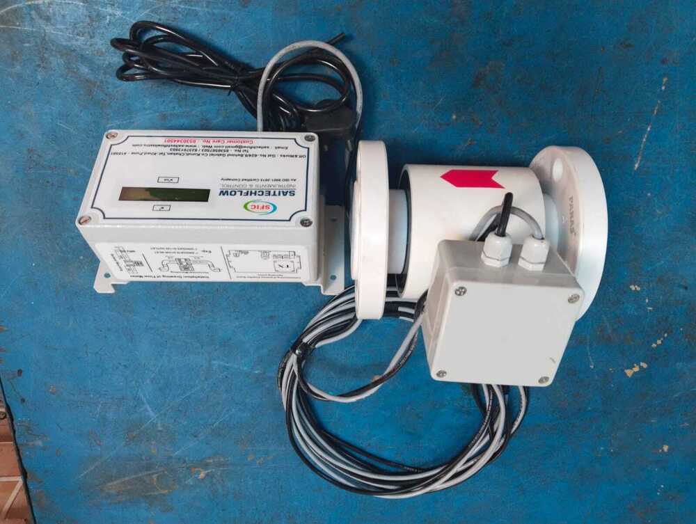 Remote Split Type Electromagnetic Flow Meter Accuracy: High %