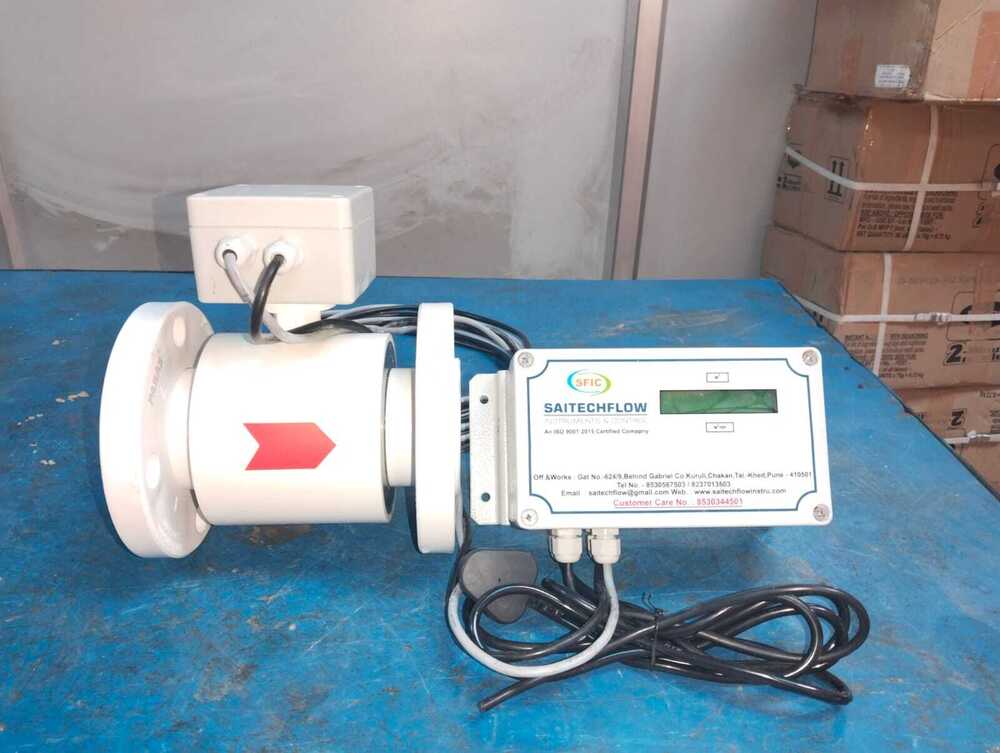 Remote Split Type Electromagnetic Flow Meter Accuracy: High %