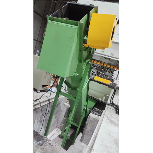 Scraper Type Chip Conveyor - Color: Multicolor Paint Coated