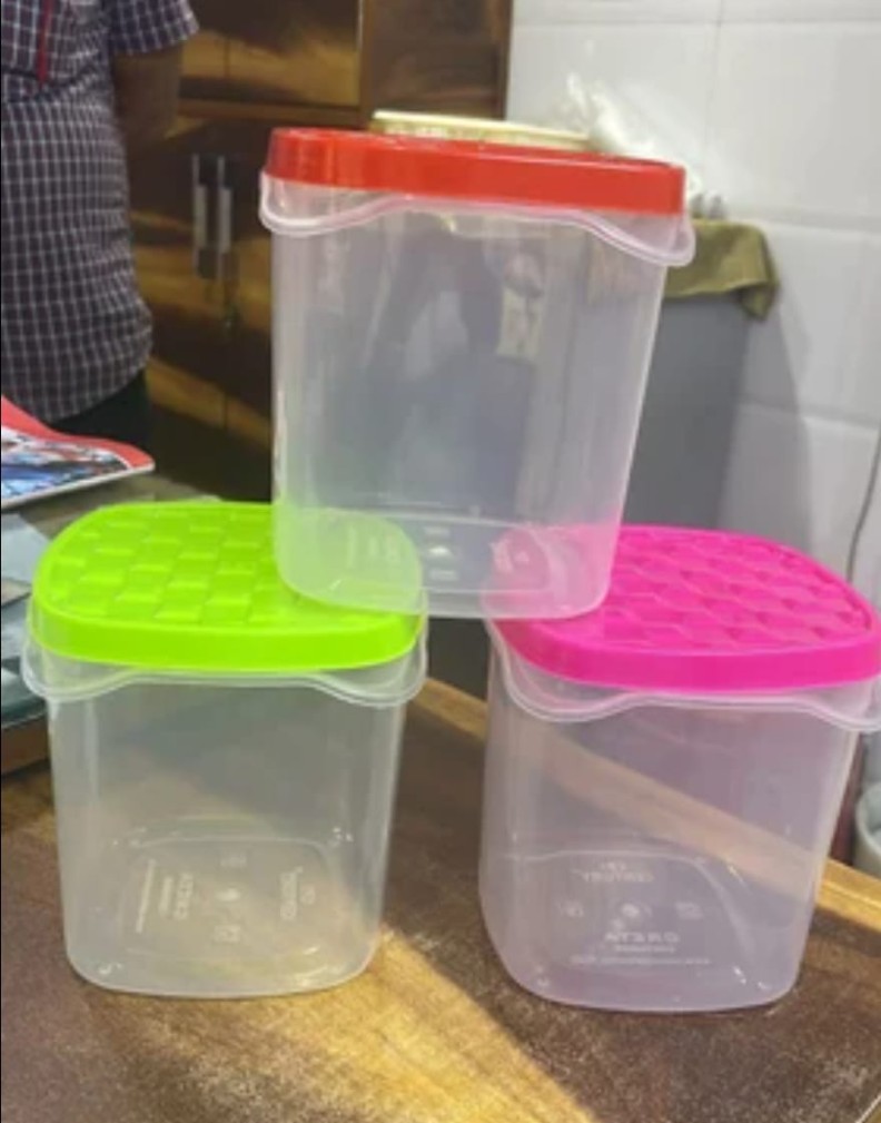 Sell toss container