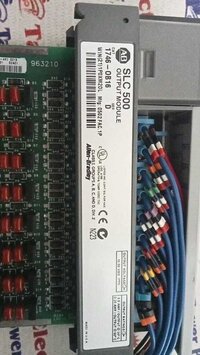 ALLEN BRADLEY 1746-OB16 PLC