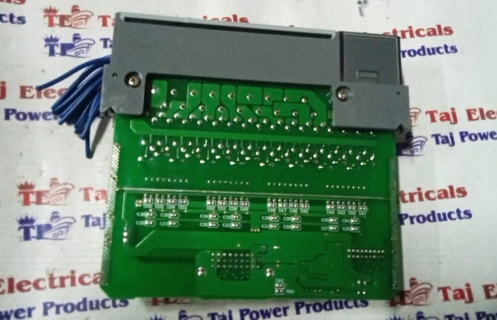 Allen-bradley 1746-ib16 Plc - Dc-powered Digital Input Module, 16 Non-isolated Sinking Inputs, Fiber Material