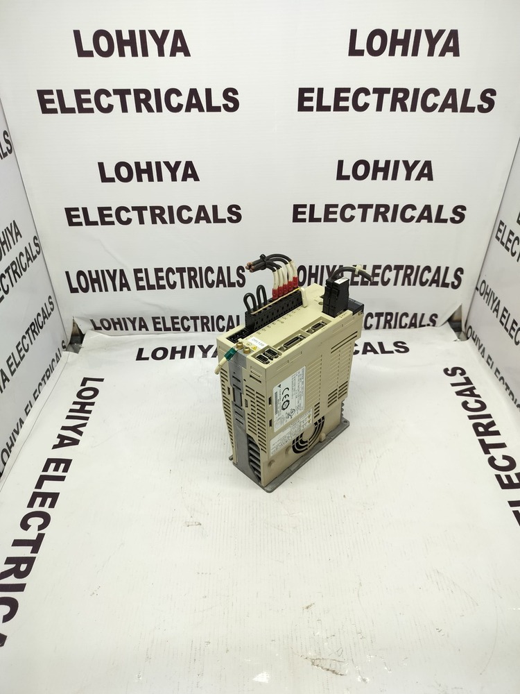 YASKAWA SGDS-08A12A SERVO DRIVE