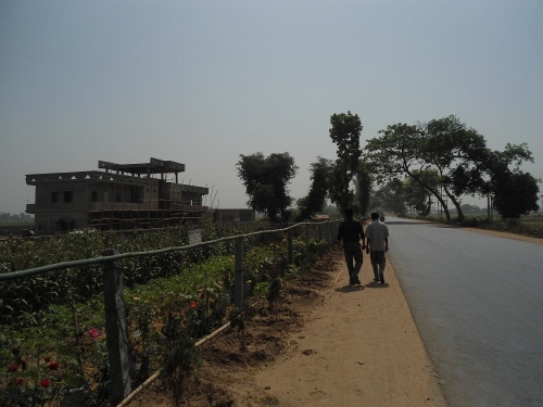 Cold Storage Beside G.T.Road 