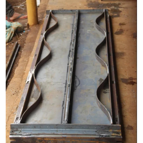 RCC Wall Mould