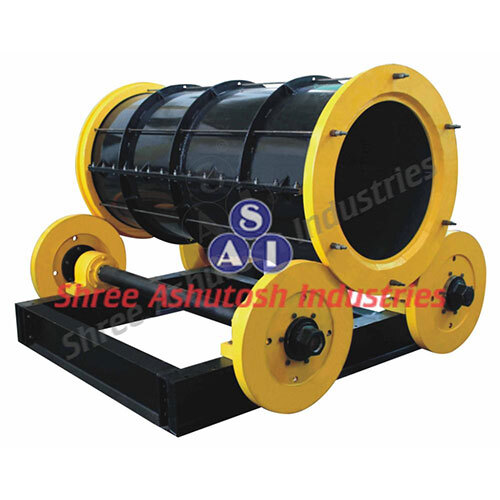 Rcc Pipe Making Machinery - Color: Yellow & Black