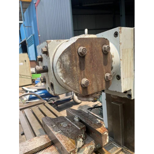 Alcera Used Universal Milling Machine