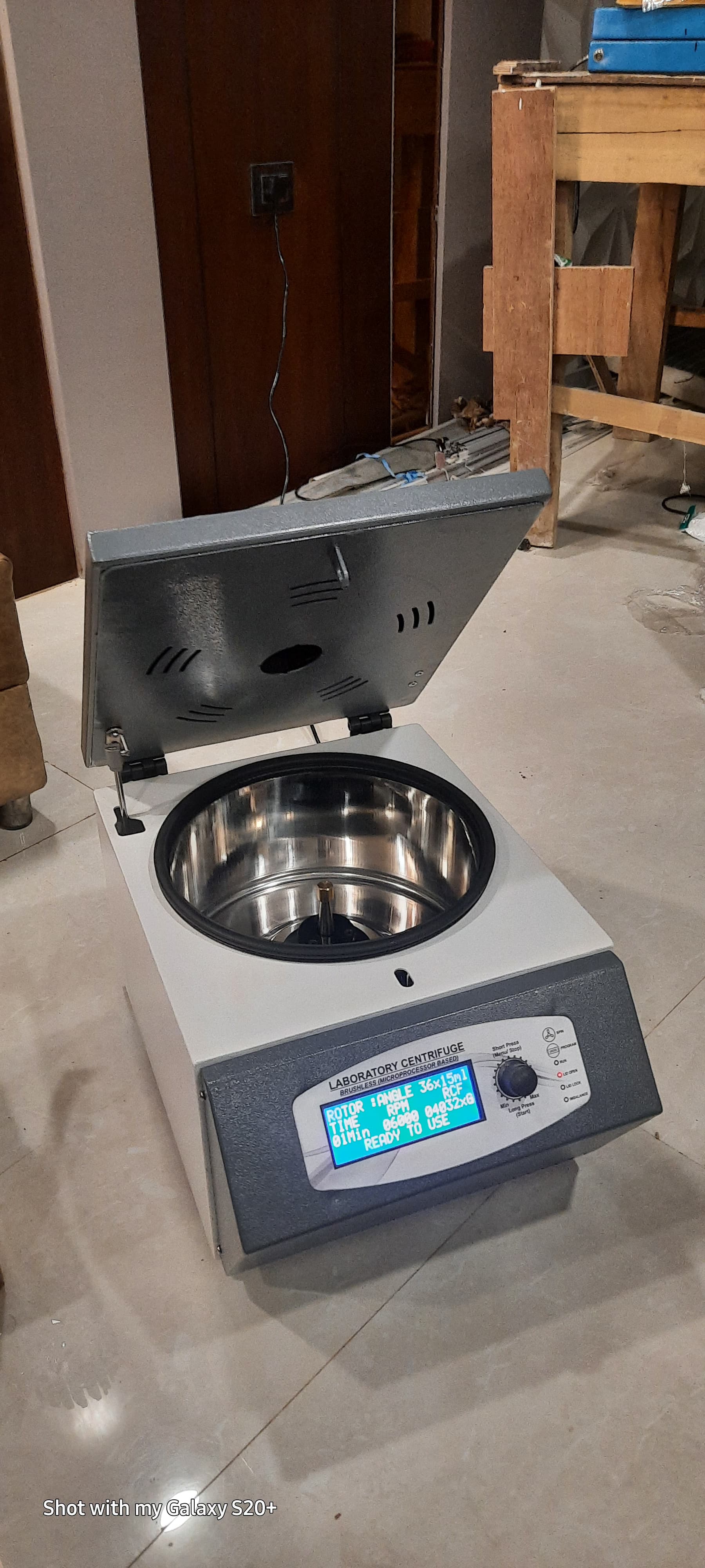 Centrifuge Machine - Color: Grey