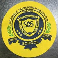 Round School Uniform Label - Cloth Material, Round Shape, Bright Yellow Color | Durable, Custom Design Printing, Easy Application On Fabric