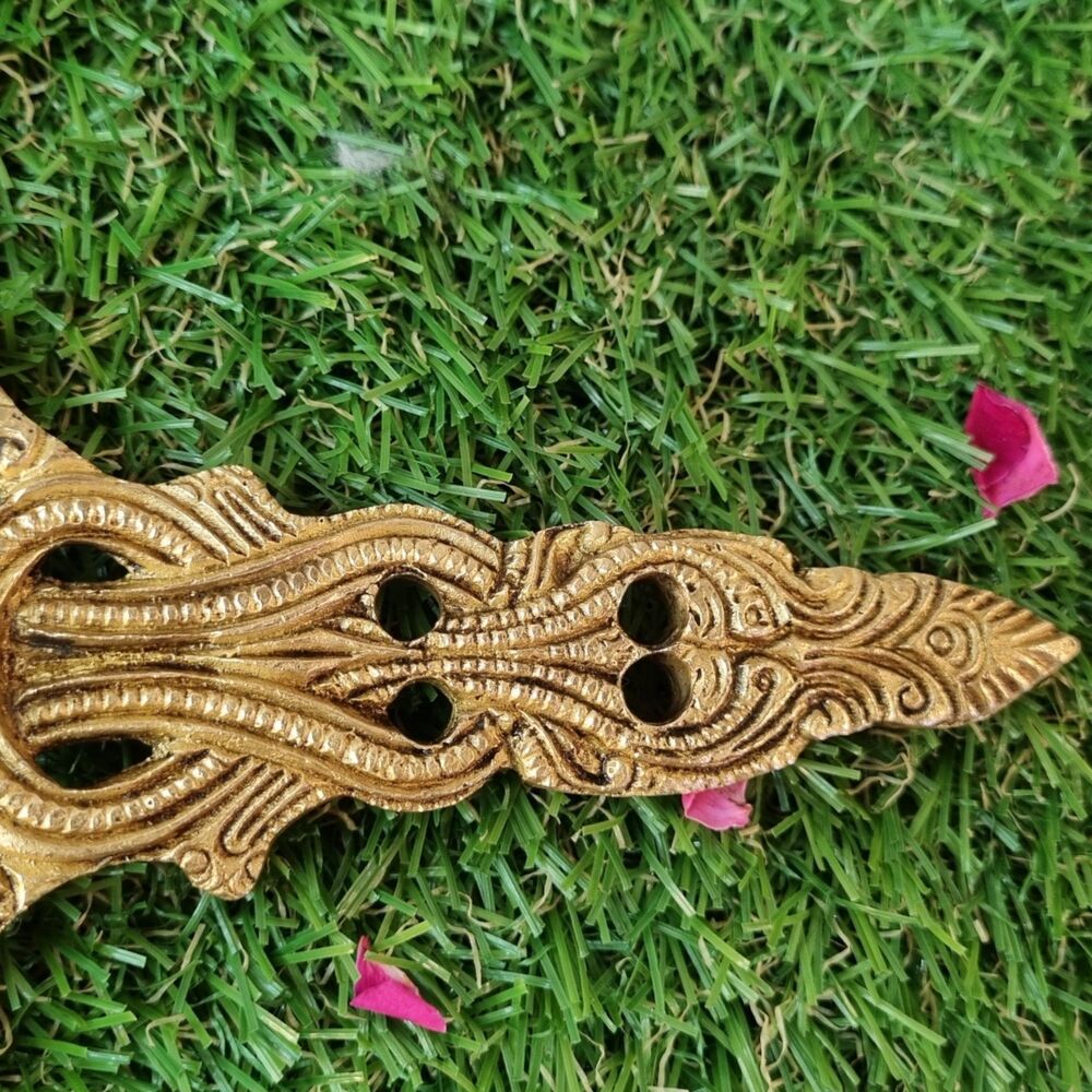 Elegant Brass Hawan Spoon | Traditional Spoon For Pooja Rituals And Home Temple | Traditional Brass Spoon ( Yellow, 6.5 Inch)