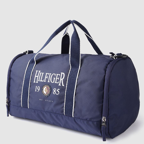 18 इंच का हल्का Pu मैटे ट्रैवल बैग